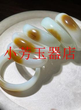 新疆和田玉镯子且末料糖白宽版正装俄料一口糖女款手镯籽料羊脂玉