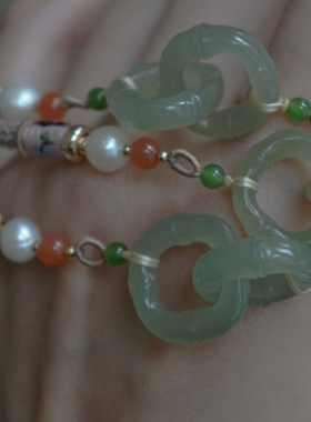 一愿郎君千岁，二愿妾身常健 描簪包绣老和田玉同心双环手链