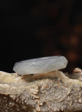 玉戒指苏工新疆和田玉玉指环