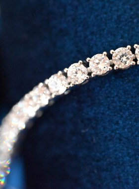 18K白金培育钻石网球手链