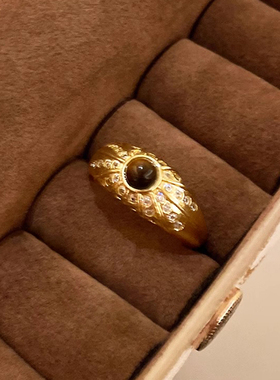 小众独特虎眼石色戒指