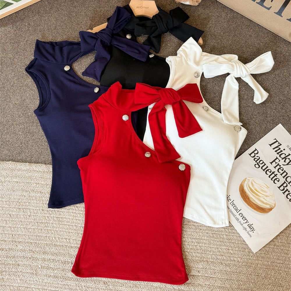 辣妹复古金属扣镂空挂脖背心女夏设计感小众露肩修身无袖打底上衣,淘宝优惠券,粉丝福利购,淘宝优惠卷