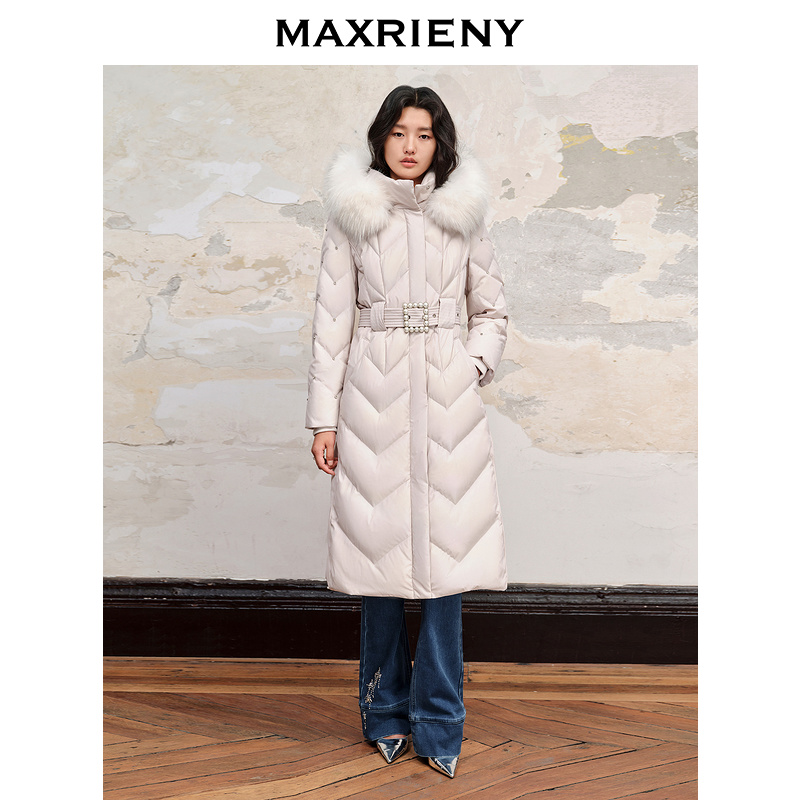 【商场同款】MAXRIENY貉子毛条领连帽羽绒服23冬季过膝长款外套-图0