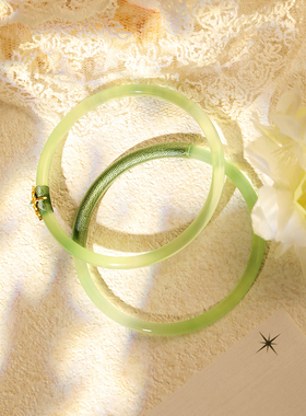 银时代绿玉髓S925纯银绿松石缠绳叮当手镯一对