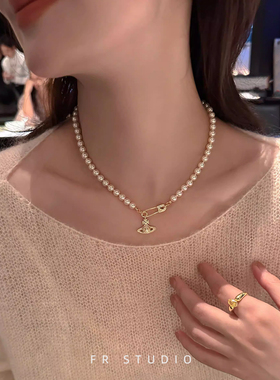 土星水晶仿珍珠项链女短款原创多用锁骨链颈链米珠吊坠