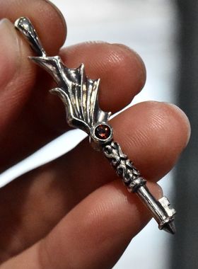 进口中性款925纯银翅膀钥匙吊坠