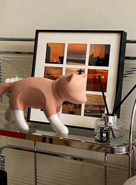 现代简约抽象猫桌面摆件客厅电视柜书柜家居装饰品创意工艺品摆设