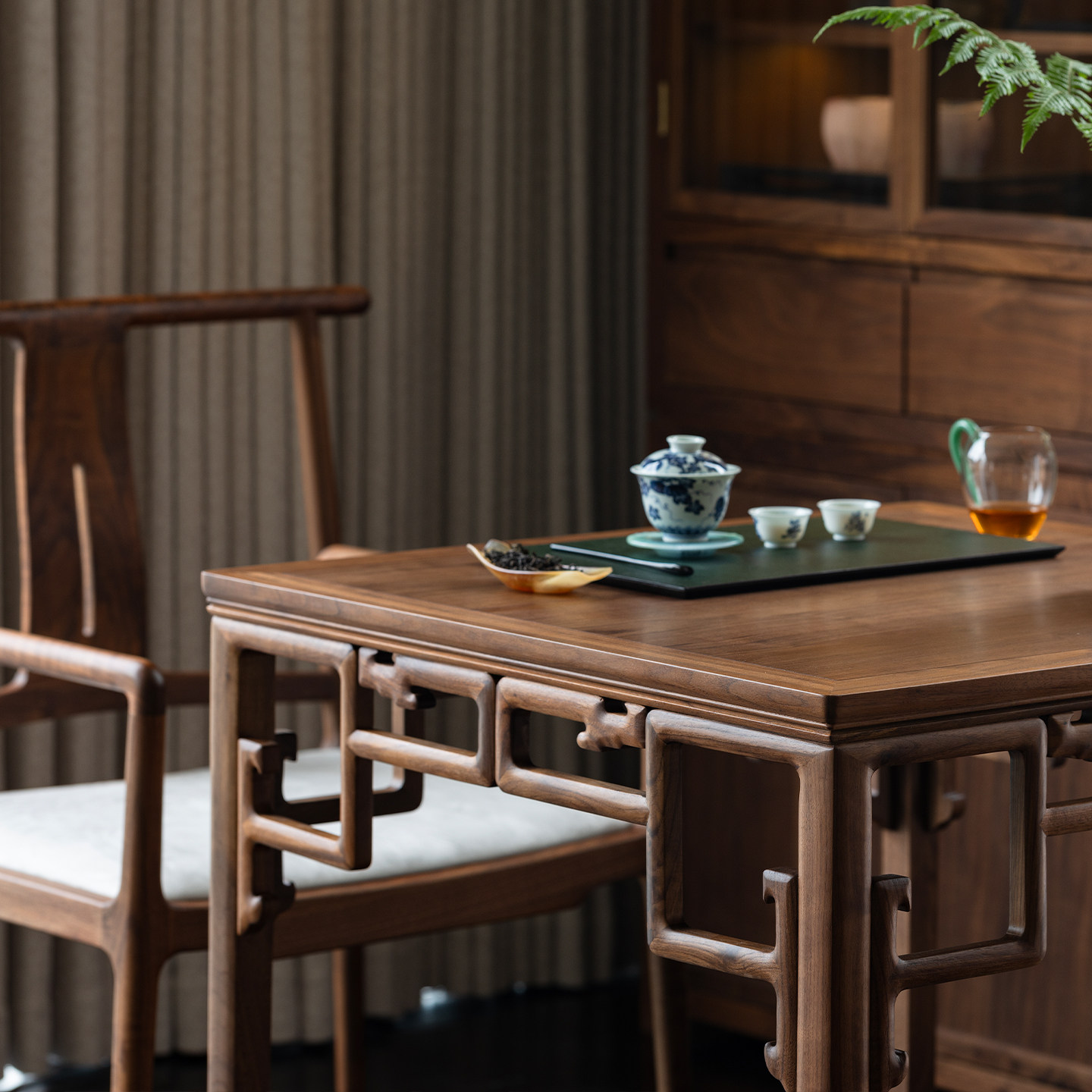 贞木器屿明清八仙桌徽派32象鼻勾八仙桌茶空间方桌黑胡桃木供桌,淘宝优惠券,粉丝福利购,淘宝优惠卷