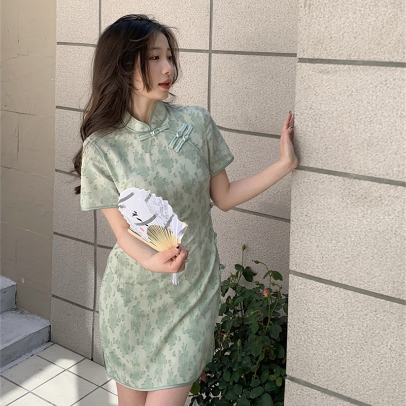 大码女装夏季新款纯欲复古立领绿色碎花旗袍连衣裙胖mm改良中长裙 - 图1