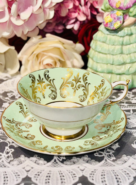 西洋古董 paragon 珐琅彩绿釉粉色大玫瑰鎏金骨瓷咖啡杯碟 现货
