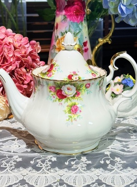 西洋古董 albert 庆典白红双色玫瑰鎏金壶糖奶杯碟托盘套系 现货