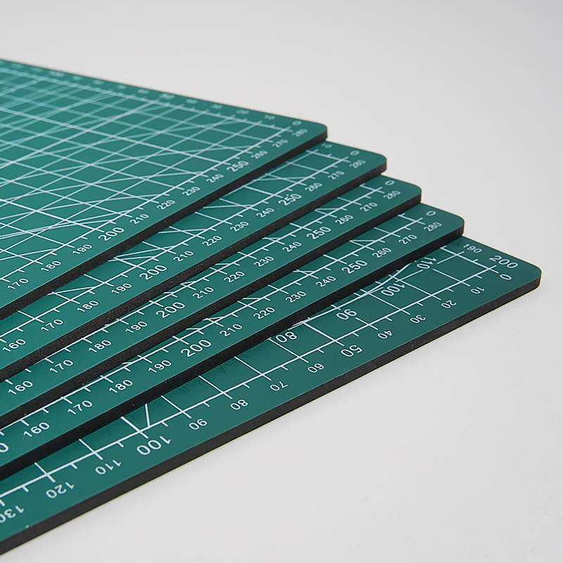 a4切割垫板A3手工切割板手帐油画棒A2裁纸板刻板防割垫桌垫雕刻绘画学生用写字垫板桌面裁剪刻度A5