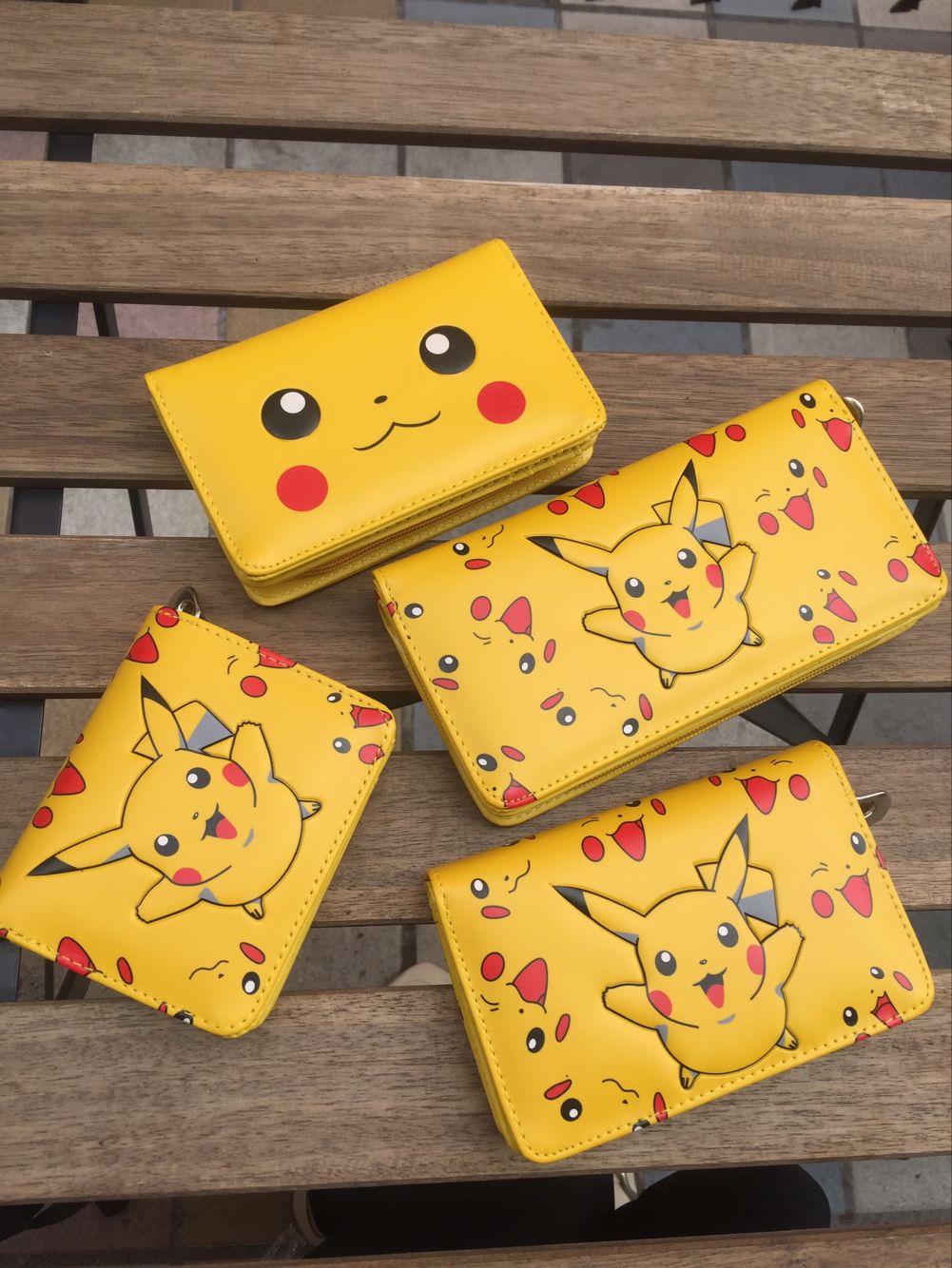 Primary and secondary school students short cartoon wallet men and women anime children cute Pikachu tide leather clip coin purse free shipping