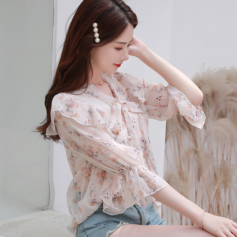 洋气雪纺女2020早春新款很仙的衬衫 范姆度蕾丝衫/雪纺衫