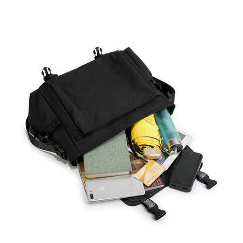 咒术回战周边五条悟虎杖悠仁单肩斜挎包动漫二次元同款背包书包 - 图2