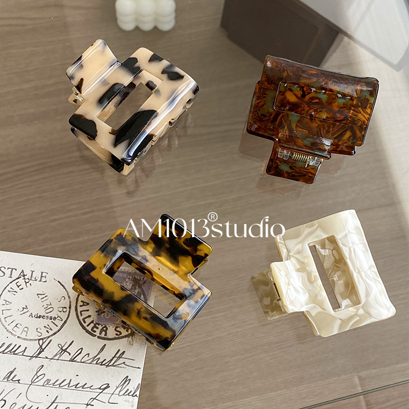 AM1013韩风经典色系醋酸小号方形后脑勺盘发抓夹气质发量少鲨鱼夹 - 图0