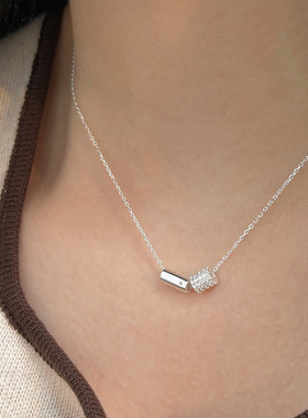 S925纯银小蛮腰吊坠项链女轻奢