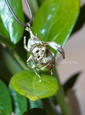 Niutopia 原创设计吊坠精灵甲壳虫