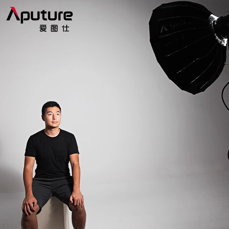 Aputure/爱图仕 LS C300d II 二代抛物线MINI套装LED影视灯摄影摄像补光灯室内微电影视频常亮灯摄影棚打光灯 - 图3