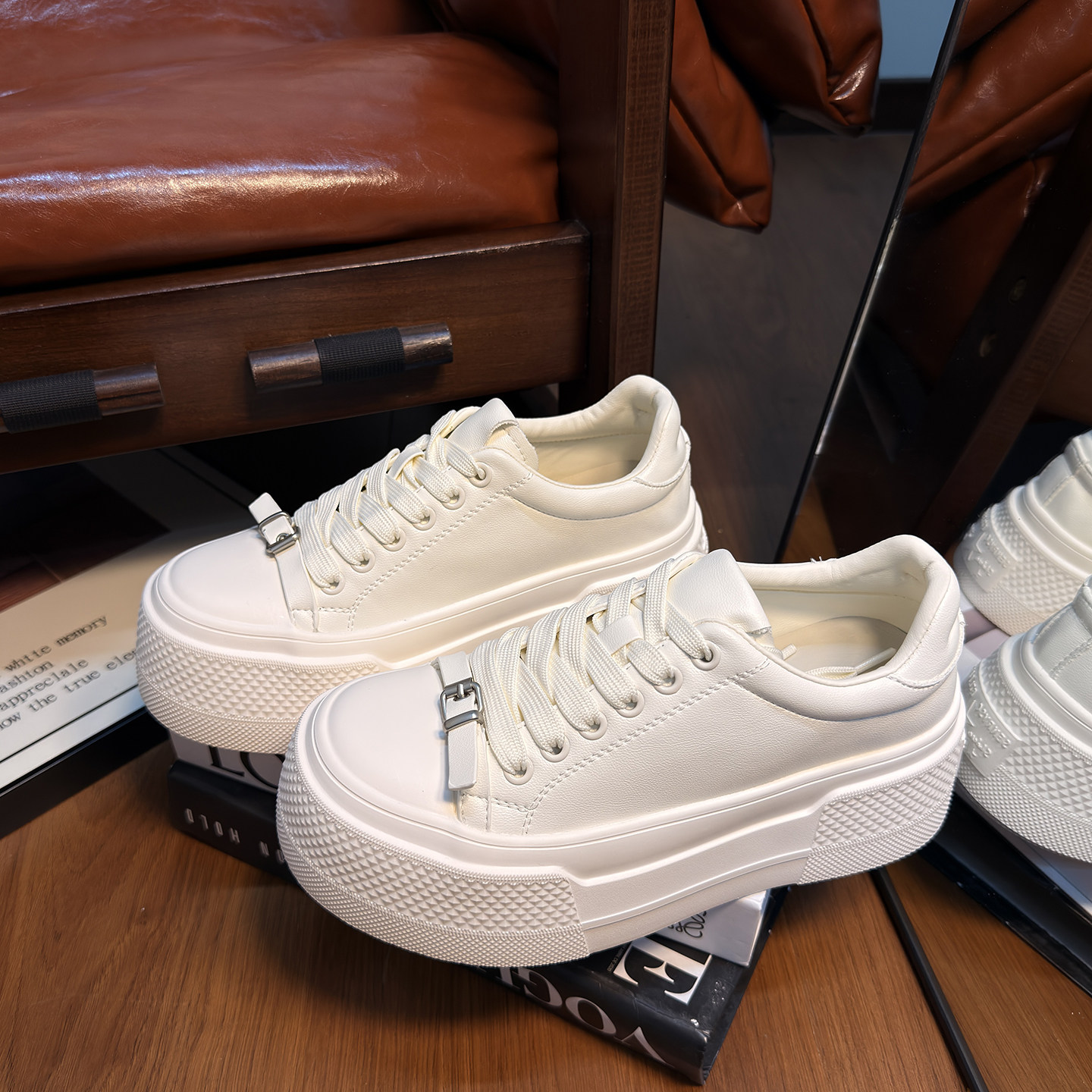 欧货真皮做旧大头面包鞋女厚底松糕小白鞋百搭小个子增高休闲板鞋,淘宝优惠券,粉丝福利购,淘宝优惠卷