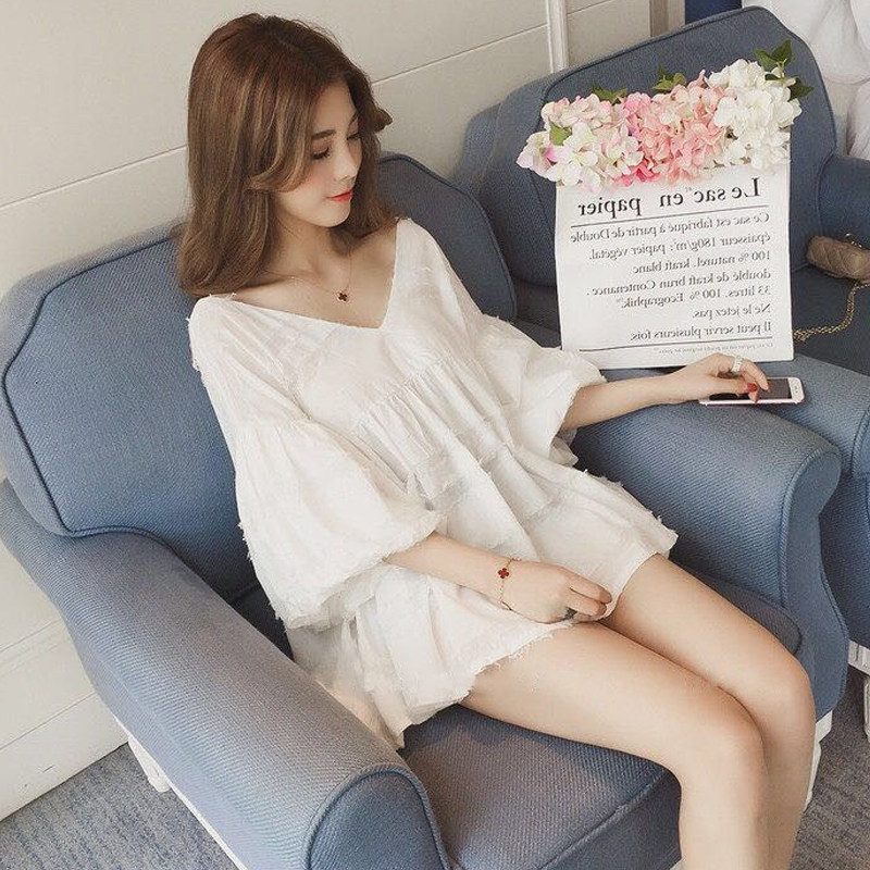 2020新款夏季中长款蓬蓬半袖风上衣 繁星蕾丝衫/雪纺衫