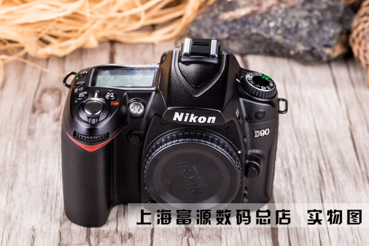 Nikon尼康D90单机18-105套机入门级半画幅高像素人像旅游单反相机 - 图1