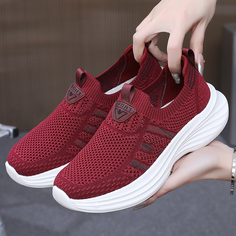 老北京布鞋女轻便软底运动鞋透气网鞋中老年妈妈休闲健步鞋一脚蹬,淘宝优惠券,粉丝福利购,淘宝优惠卷