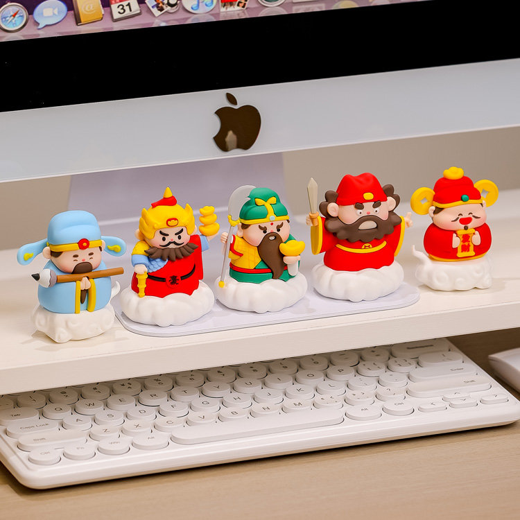 卡通可爱各路小神仙财神爷创意摆件办公室工位桌面招财车载装饰品 - 图1