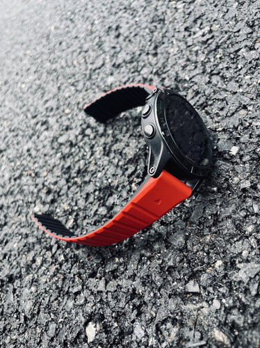 卡客 双色硅胶磁吸适用佳明手表Fenix7表带飞耐时6x泰铁时quatix8 - 图3