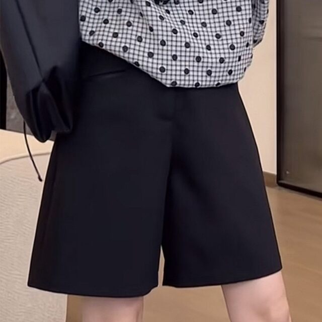 ກາງເກງຂາຍາວຂອງແມ່ຍິງ