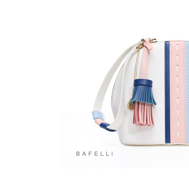 新款2020夏天法国小众斜挎感贝壳包 芭菲丽女士包袋