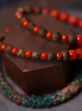 南红柿子红玛瑙珠沉香手串奇楠