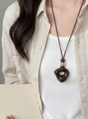 新中式木质不规则吊坠长款项链女