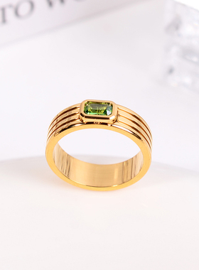 钛钢 绿色戒指女精致简约不褪色指环轻奢气质食指戒配饰