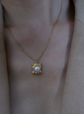 [游七月]复古不规则方块吊坠项链钛钢高品质保色锁骨链饰品女