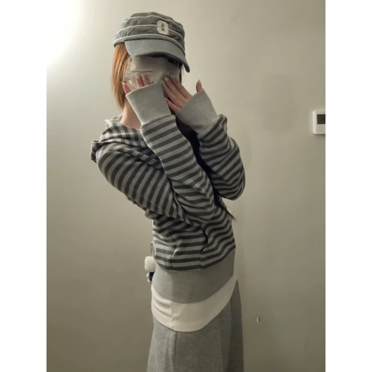 大码胖mm美式复古条纹连帽长袖卫衣女秋冬慵懒风修身显瘦开衫外套 - 图0