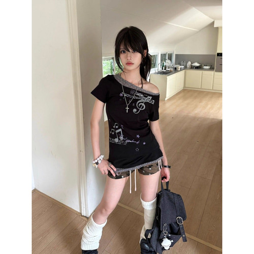大码胖mm美式Y2K轻亚风斜肩短袖T恤女夏季撞色波点假两件辣妹上衣 - 图3