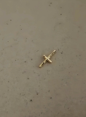 S925纯银镀14K金十字架项链女凹凸迷你复古轻奢高级感气质锁骨链