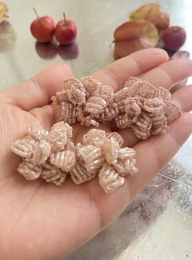 ｛MoMe｝油润温柔手工编织古董珠橘粉耳钉不规则老珠两色