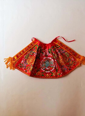 土地婆红色蓝色仙鹤神明衣服披风