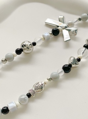 原创串珠亚克力手工女蝴蝶结