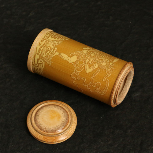 名家裘立钢纯手工留青雕刻魁星点斗老玉竹茶叶罐竹雕文玩竹制茶仓 - 图3