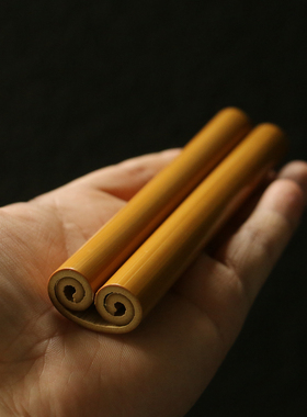 纯手工精磨双边卷型玉竹手把件
