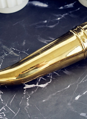 意大利设计款陶瓷手枪潮品摆件