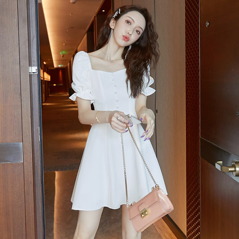 小黑裙女夏2020新款赫本风连衣裙 米索格连衣裙