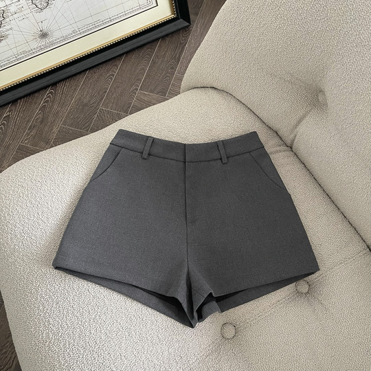 FASC homemade high-waisted black suit shorts for women 2025 new autumn and winter outer wear gray small slimming hot pants