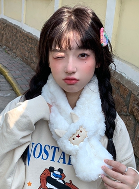 小众短款交叉保暖围巾女生冬季