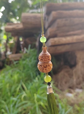 绿檀木雕刻镂空葫芦扩香器手机吊
