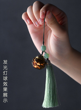 绿檀木古风随身压襟香丸球吊坠