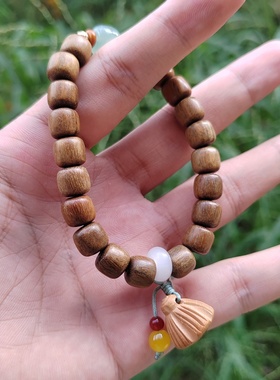 绿檀桶珠古风手串莲蓬款单圈森系